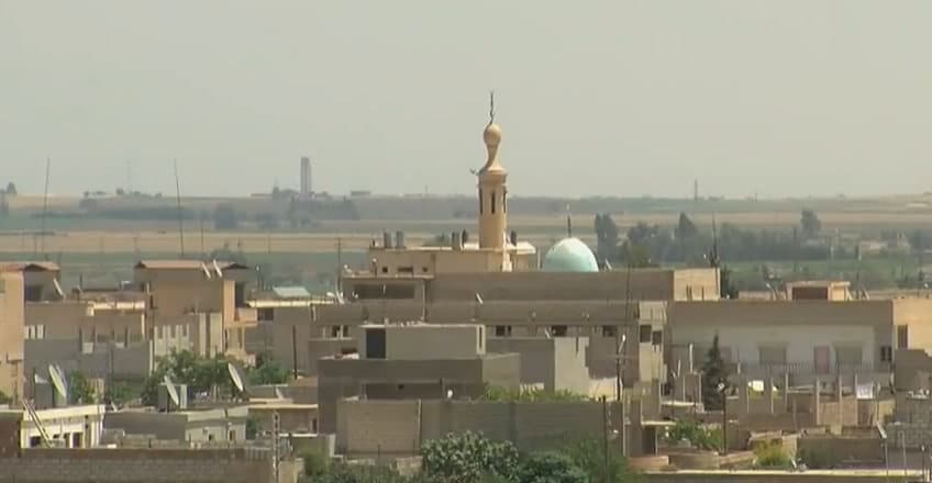 Syrie: le retour de déplacés kurdes syriens suspendu après des attaques