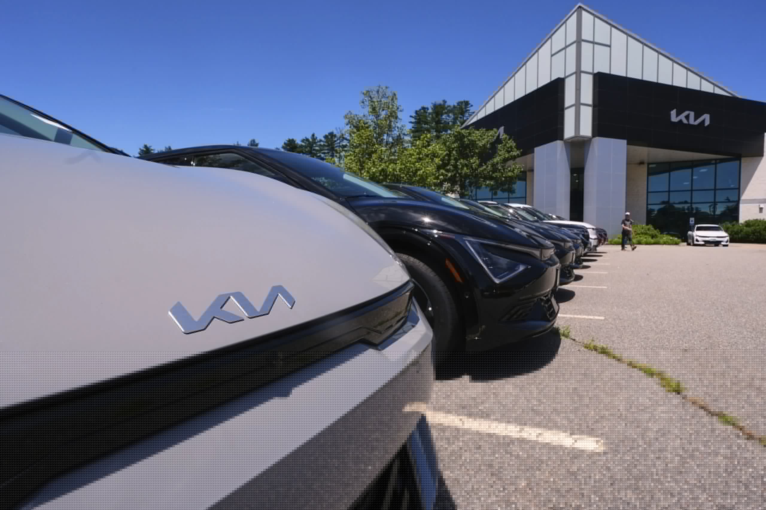 EV sales surge in the U.S. ahead of Sept. 30 tax credit deadline