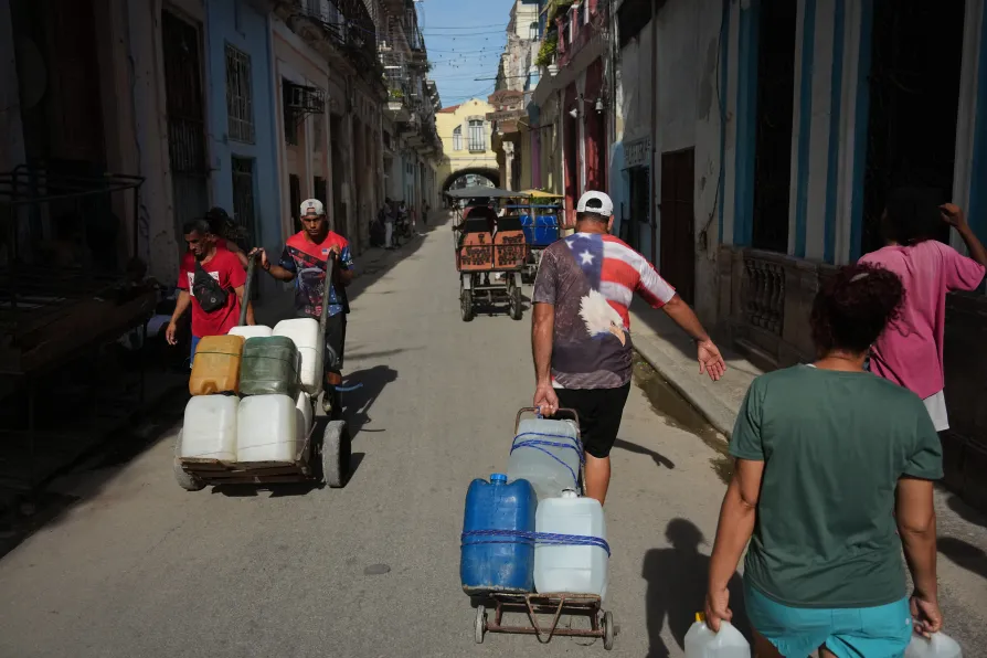Communist Party smashes target for Cuba appeal, raising £32,000