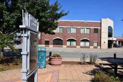 Pocket Park Will Be Renamed For Longtime Leader of Black-Owned Bank