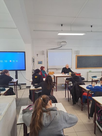 Giorno della Memoria, la lezione del prof. Luigi Vassallo alla scuola secondaria di Spotorno