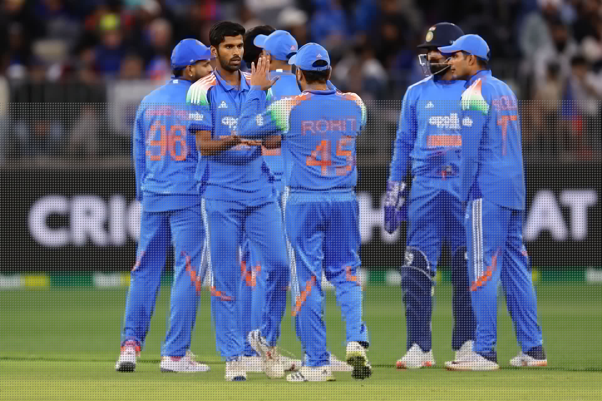 Team India stars head out for dinner in Adelaide ahead of AUS vs IND 2025 2nd ODI [Watch]