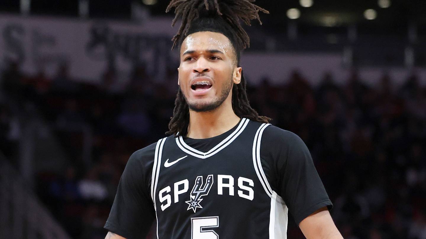 One major Stephon Castle decision may lead Spurs to fans' dynasty dreams