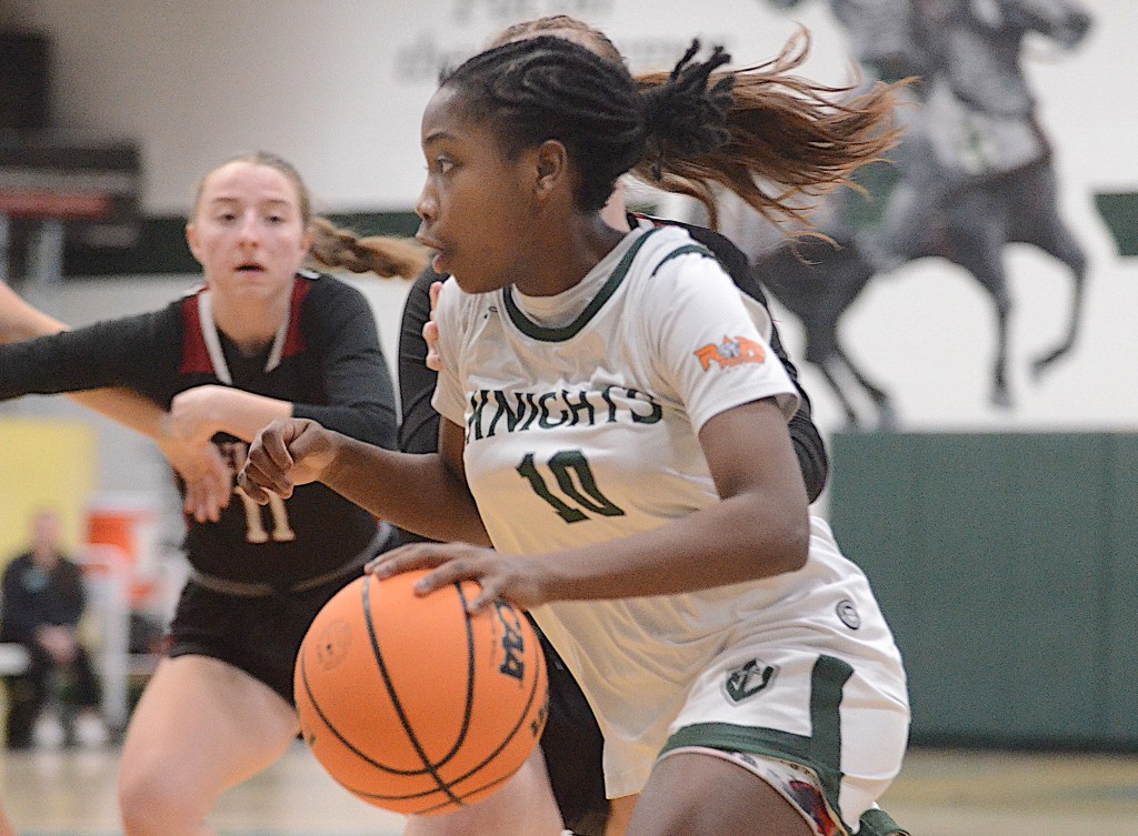 Girls Basketball: Good as gold, Delco Christian freshman shines against Sacred Heart