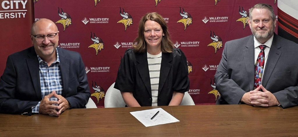 NDSCS & VCSU Sign Career & Tech Ed Articulation Agreement