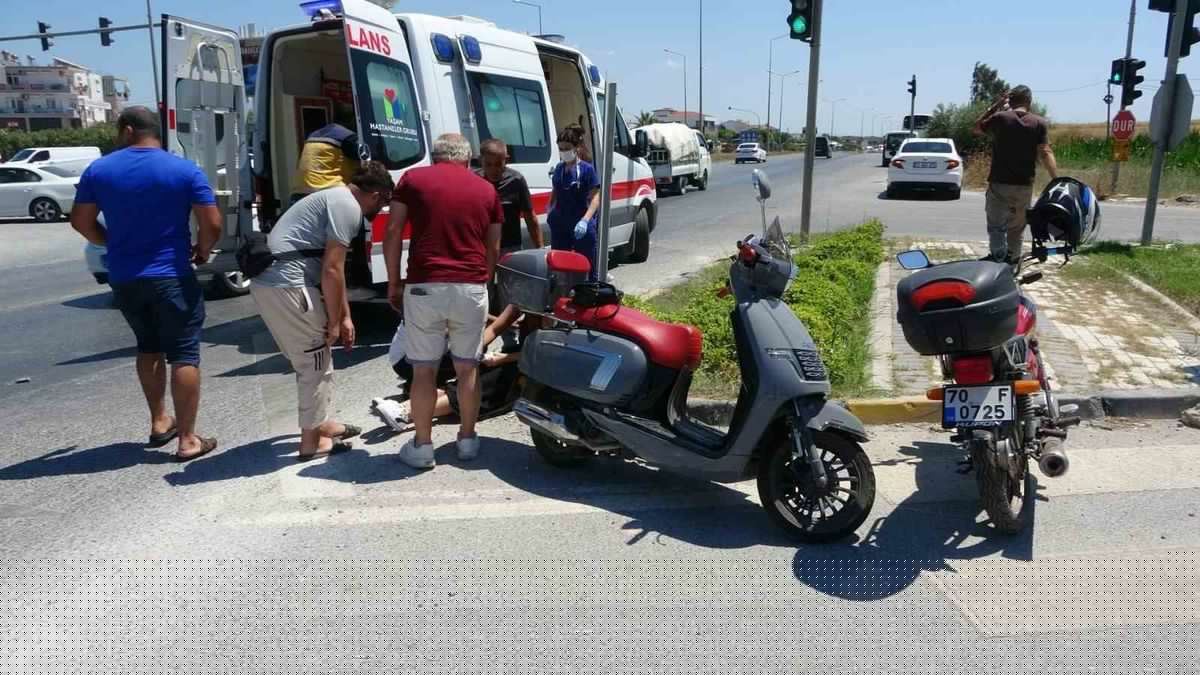 Manavgat'ta Motosiklet Kazası: Sürücü Yaralandı