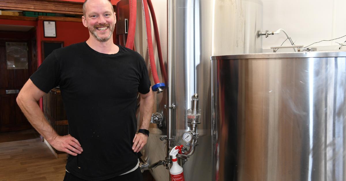New Dunfermline brewing company launched, with ale on tap at award-winning pub