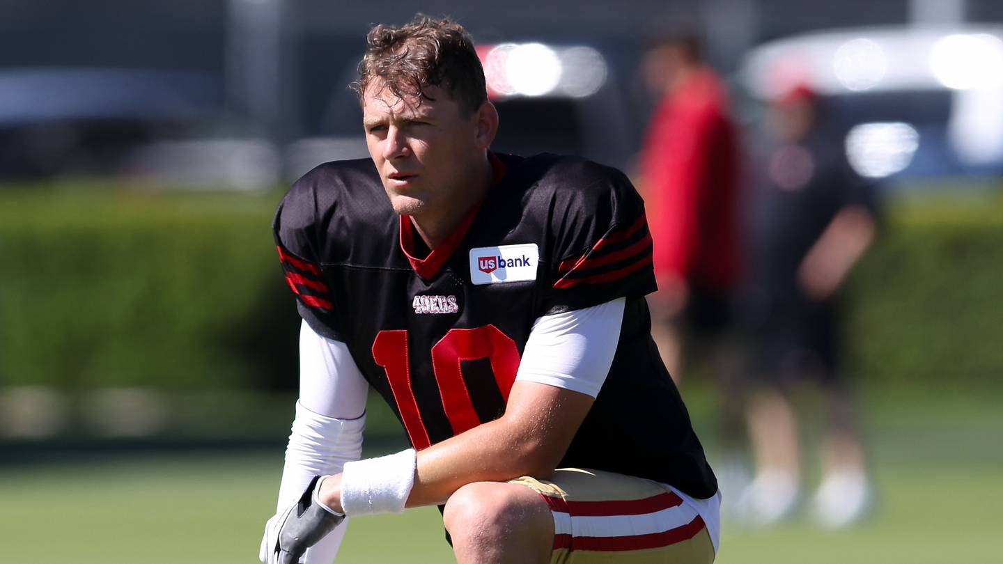 Mac Jones Props Up a Forgotten 49ers Player