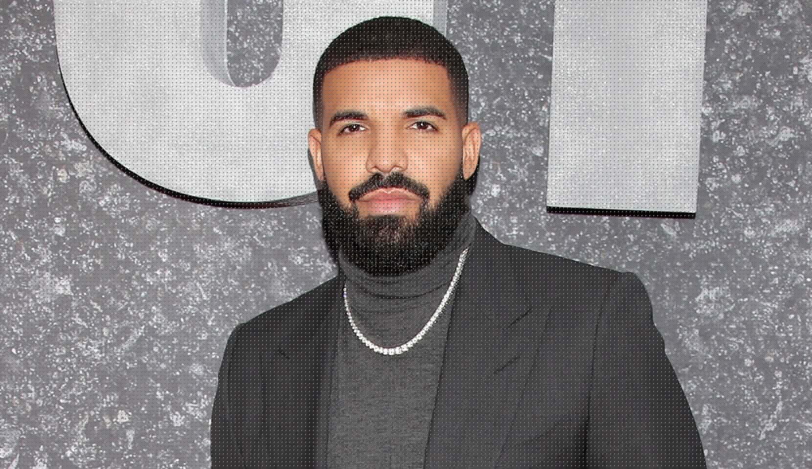 Drake Sends More Shots At JAŸ-Z And Roc Nation