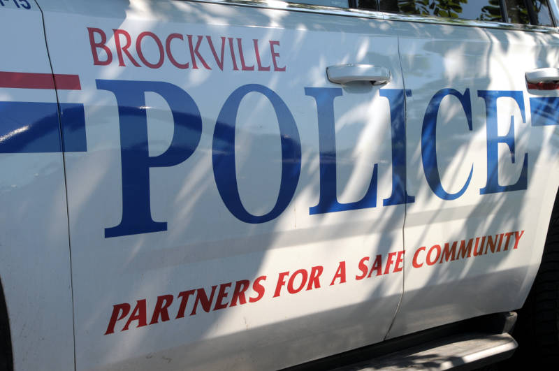 Police shooting in Brockville leaves one dead