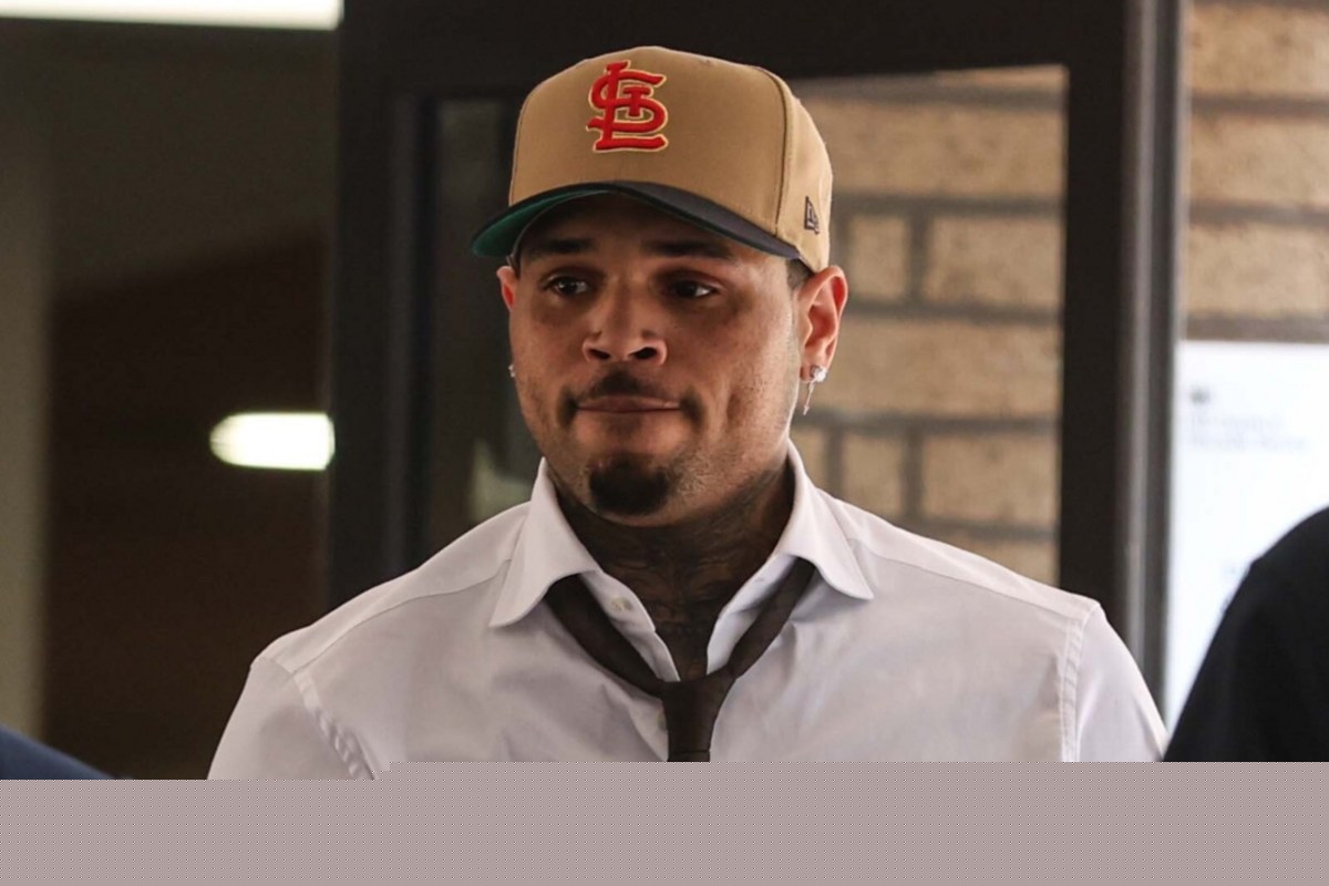 Chris Brown Pleads Guilty