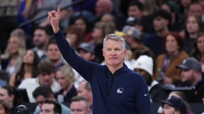 Warriors Should Try to Keep This Young Player Out of Giannis Trade