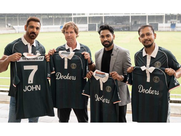 Sports News | Jonty Rhodes, John Abraham Unveil Rotterdam Dockers Jersey Ahead of Inaugural ETPL