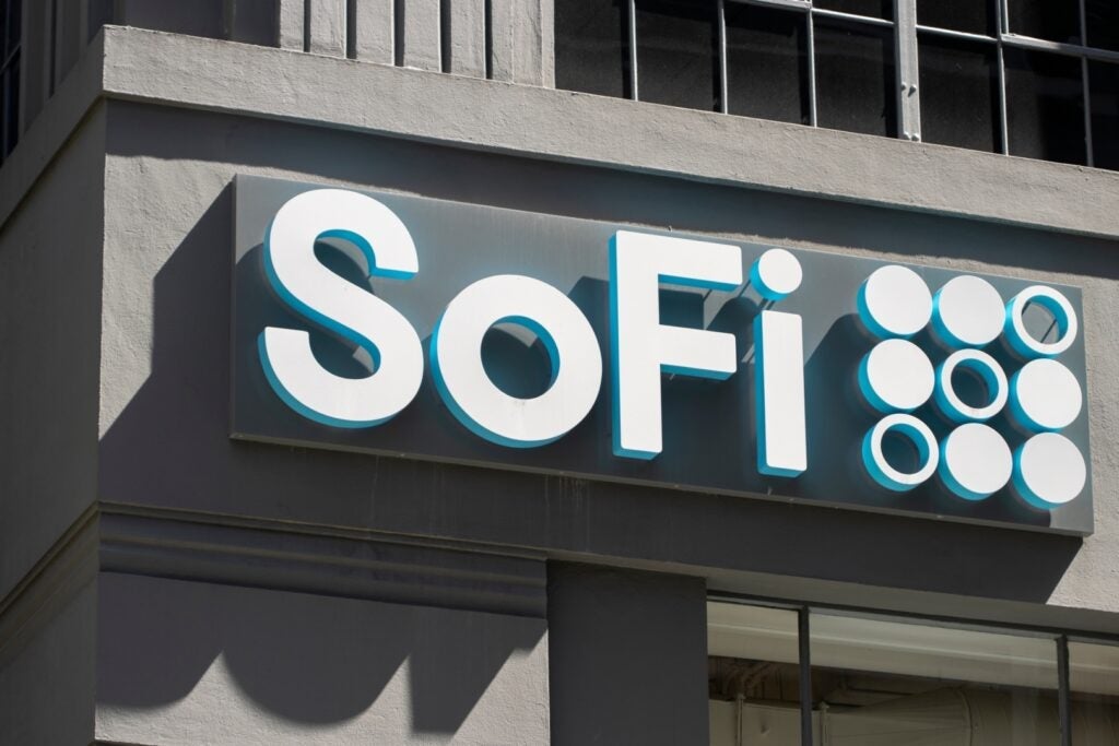 SoFi Is 'Slightly Overvalued' At $24, Says Analyst: Sees Fair Value Closer To $20 Ahead Of Company's Q4 Results