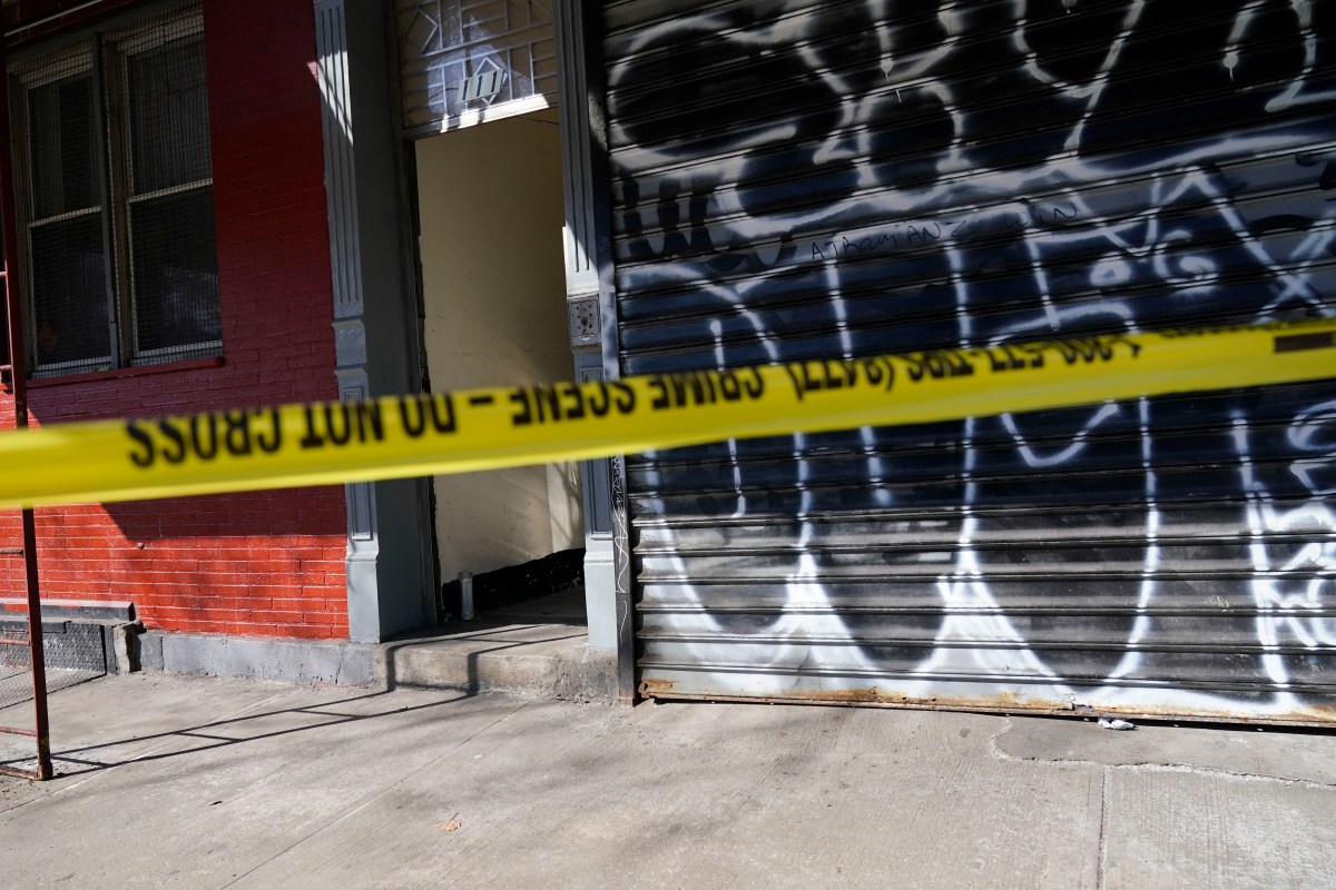 Cuerpo de bebé hallado en una bolsa en apartamento de Brooklyn llevaba tiempo descomponiéndose