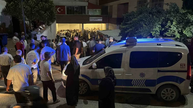 Komşusunu av tüfeğiyle öldürdü