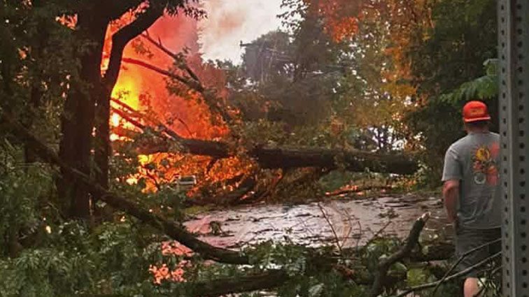 Severe storms leave trail of damage in Shore Acres community in Anne Arundel County