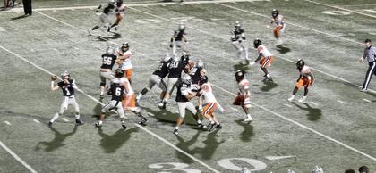 REPLAY: Galesburg Silver Streaks football vs United Township