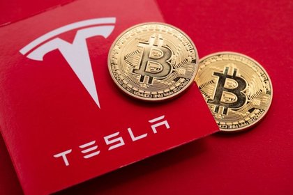 Tesla Didn't Sell Any Bitcoin In Q4, But The Elon Musk-Led Company's Paper Losses Amounted To Millions
