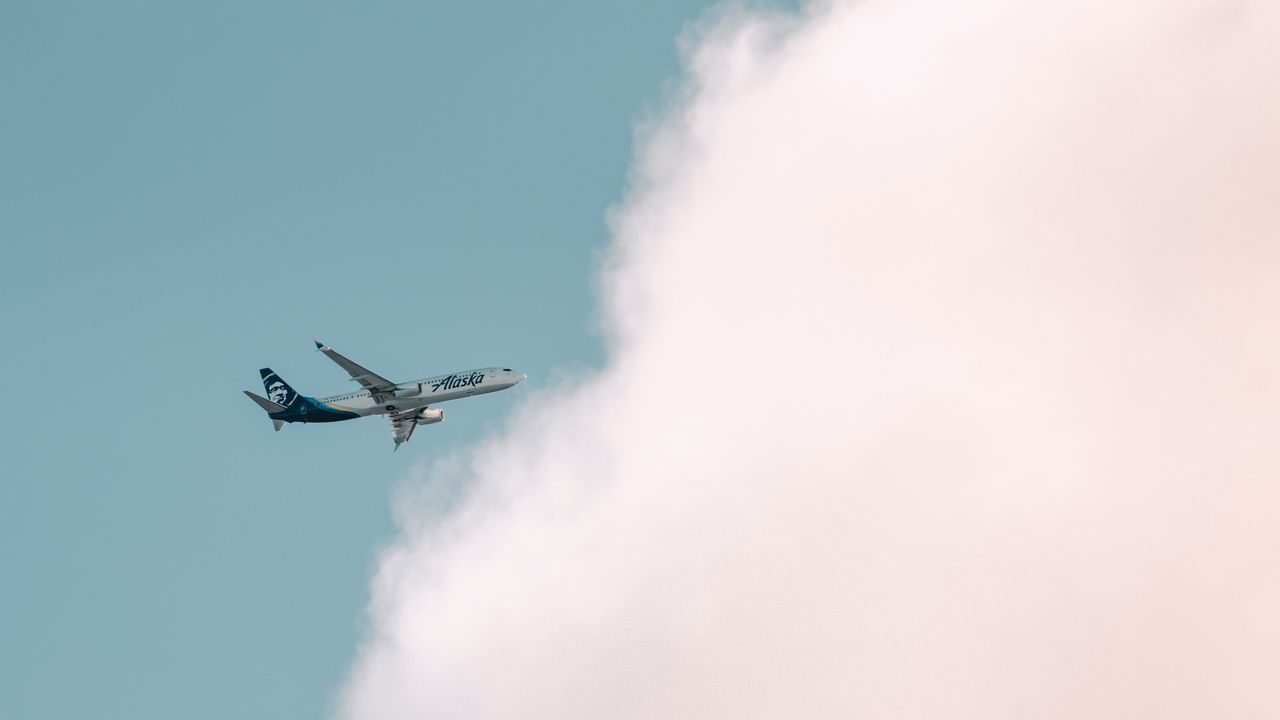 Top 10 Airlines in the U.S.: Readers’ Choice Awards 2025