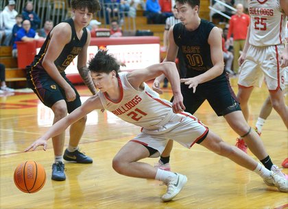 Photos: East Peoria defeated Streator 64-36 in boys basketball