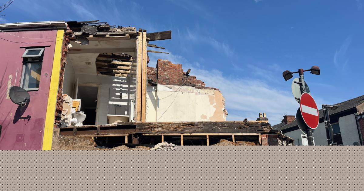 'Blot on the landscape' building set to be rebuilt