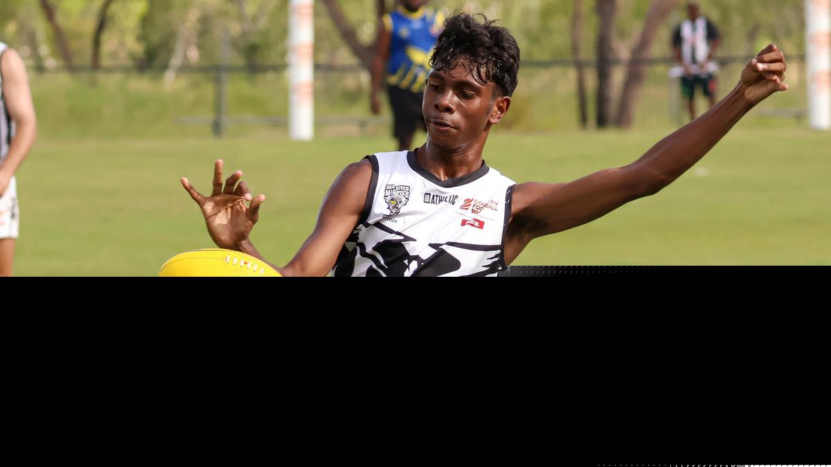 Ord River Magpies win spot in grand final after convincing victory over Port Wyndham Crocs