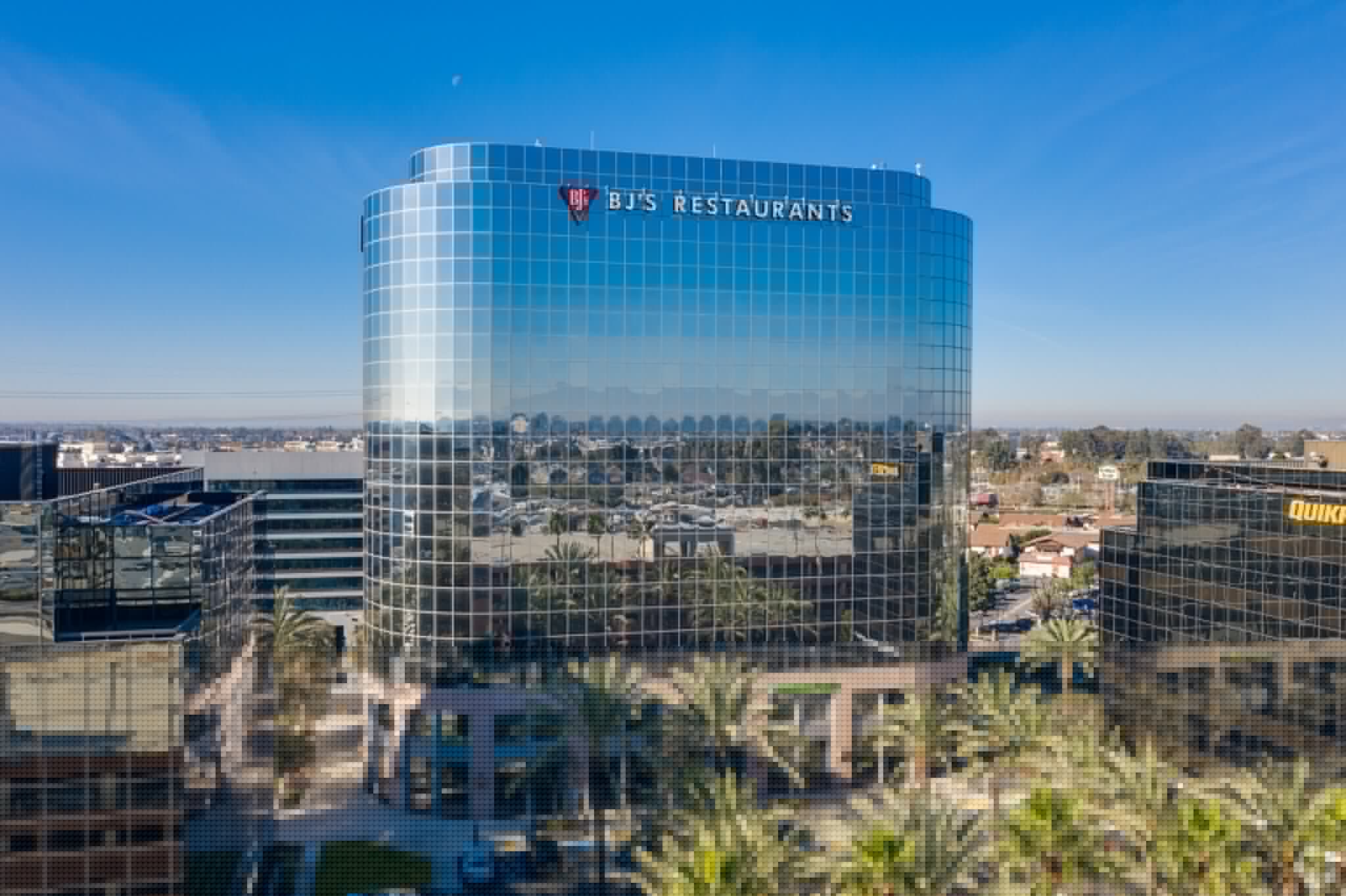 BJ’s Restaurants Reports Same-Store Sales Up 6.5% in Q2