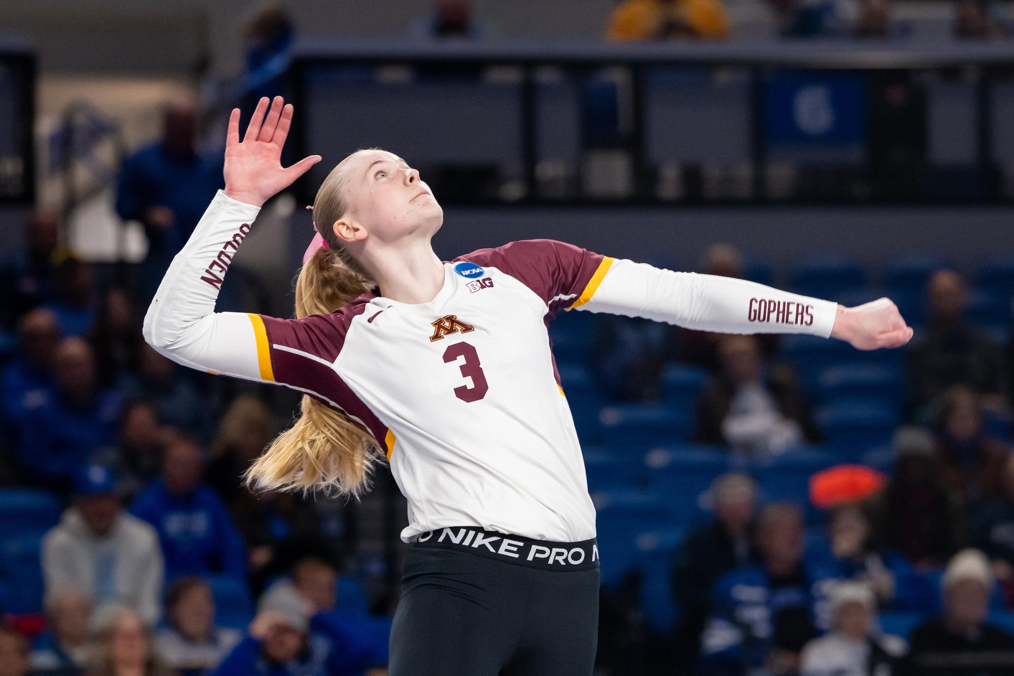 Wucherer returns for her final season of Gopher Volleyball