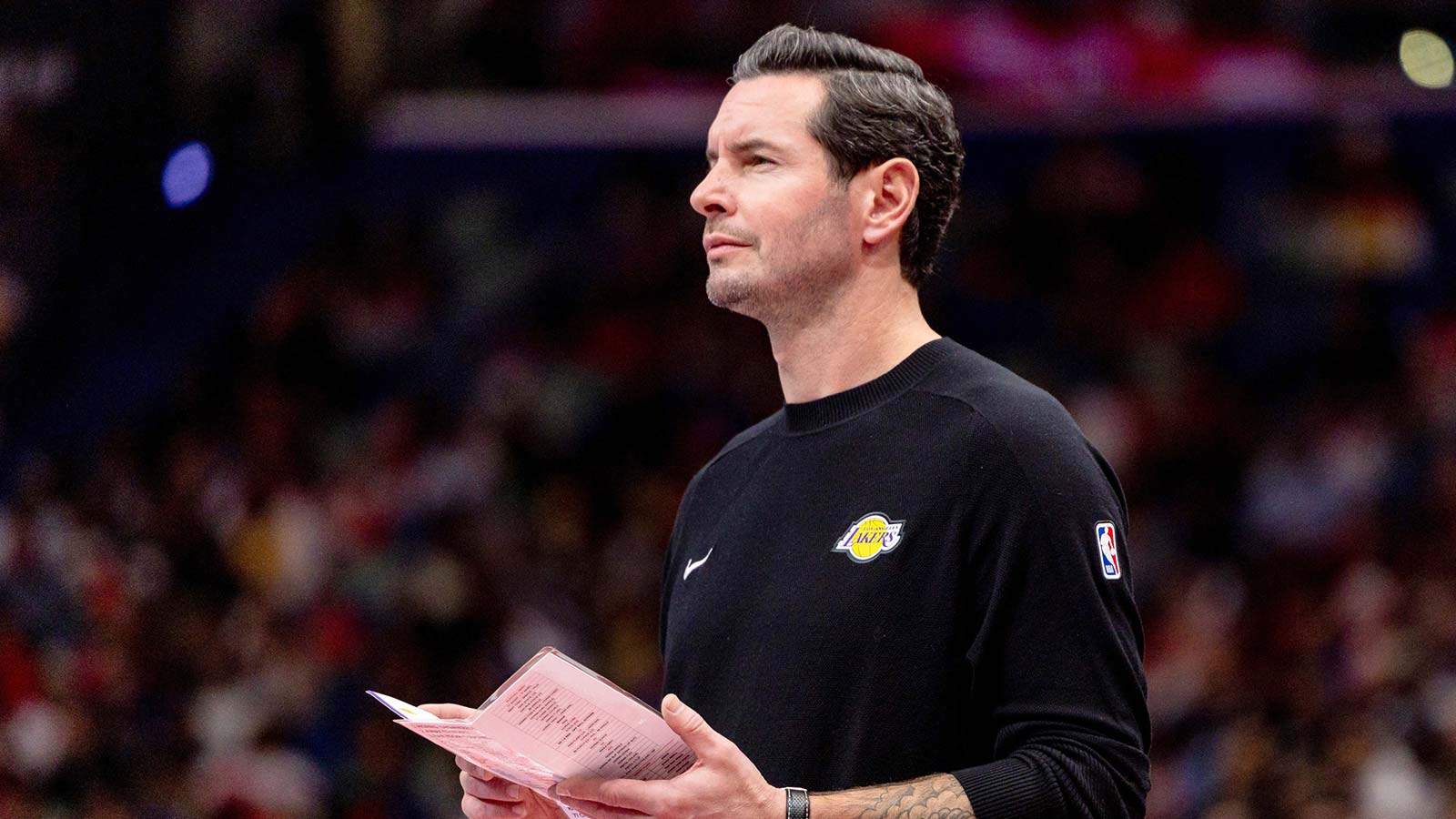 Lakers fans in shambles after embarrassing 30-point loss to Cavs