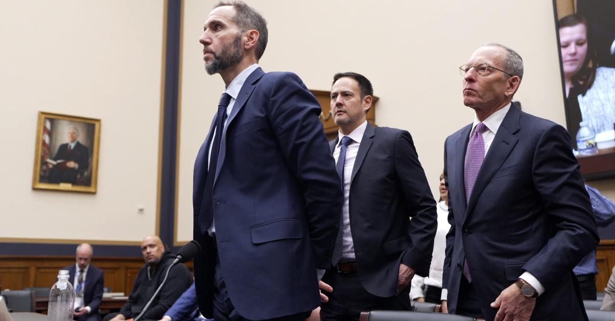 Watchdog wants Jack Smith team clearances pulled over alleged security lapses