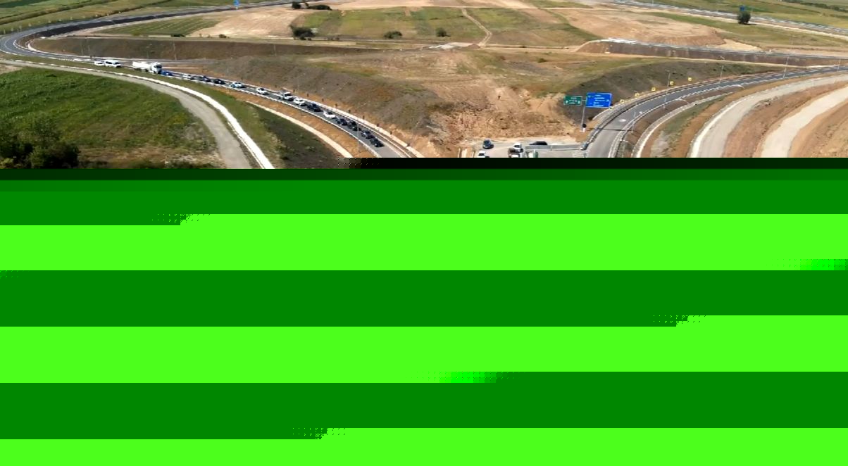 Imagini de pe cel mai nou tronson de autostradă din România. Traficul a fost deschis astăzi