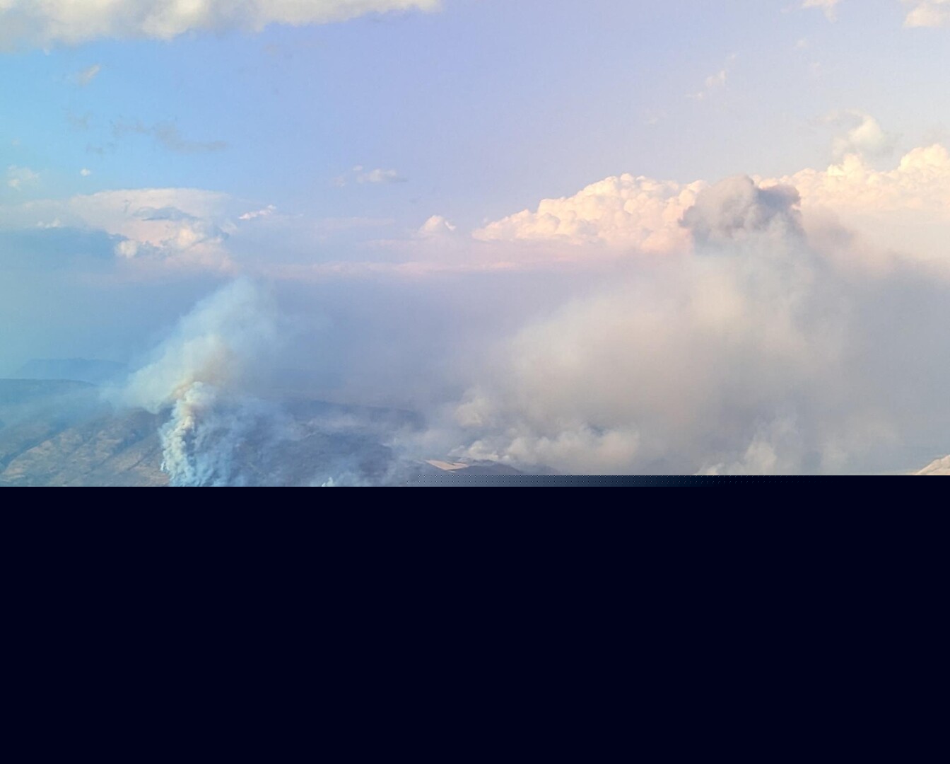Evacuation alerts for Bradley Creek blaze will remain for now due to high wind forecast, CSRD says (Salmon Arm)