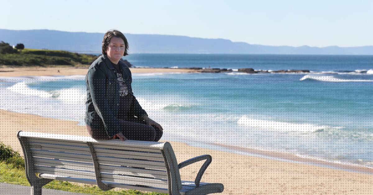 'Bleak future': AUKUS inquiry to hear fear of exclusion zones at Port Kembla beaches