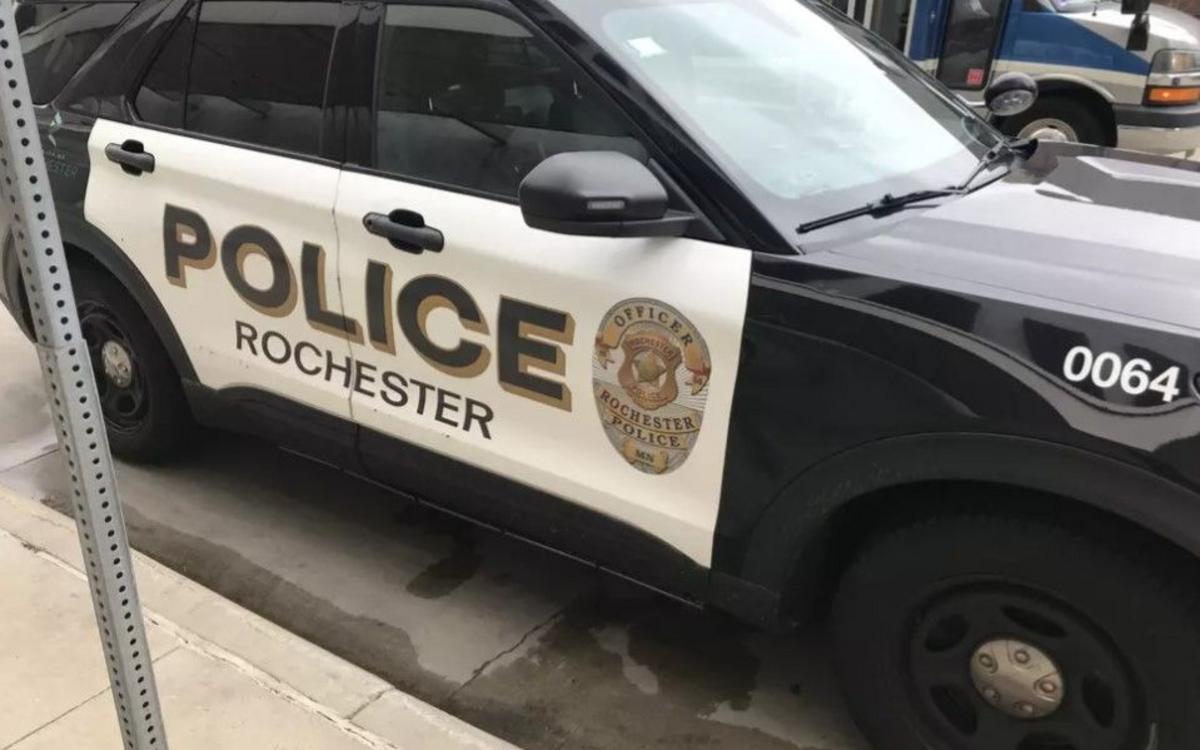Crash Prompts Lane Closure on 40th St. SW in Rochester