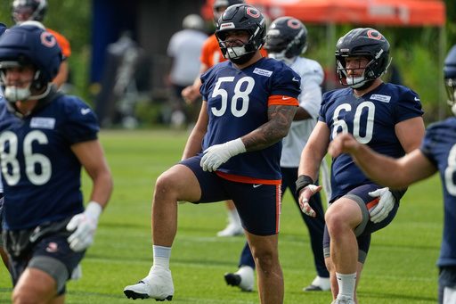 Chicago Bears tackle Darnell Wright dishes out credit after signing huge contract extension