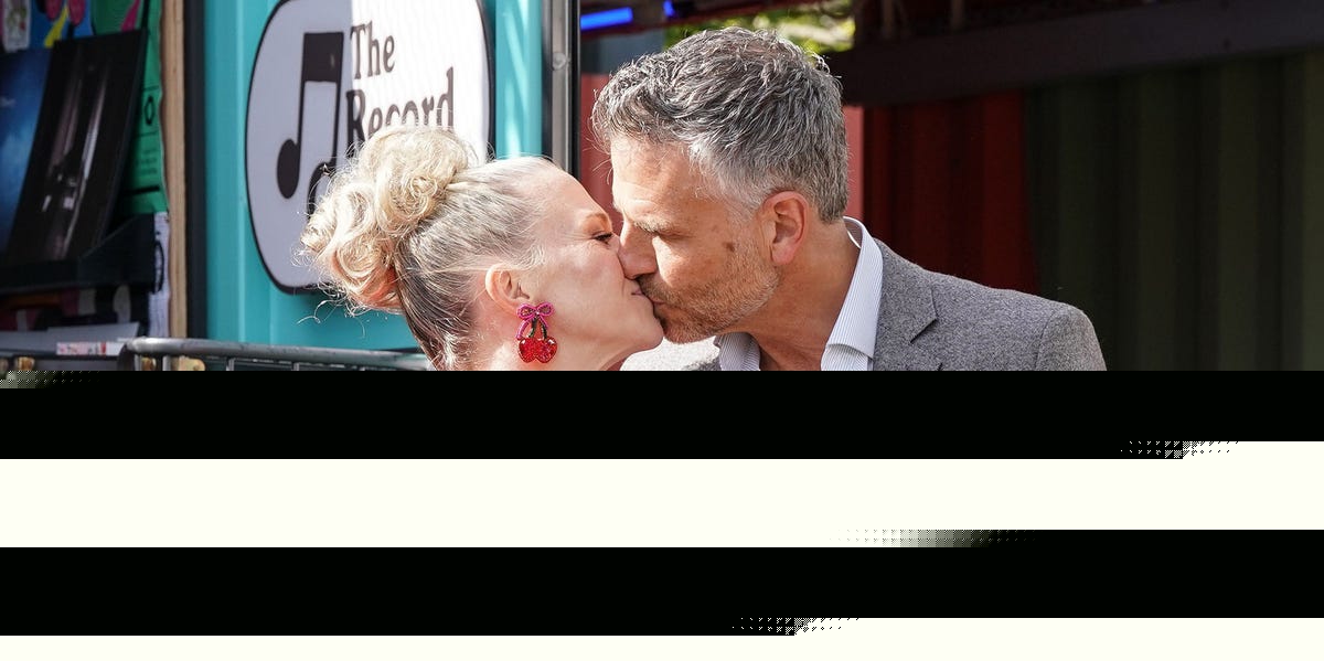 EastEnders lines up love triangle drama for Linda Carter after show exit news