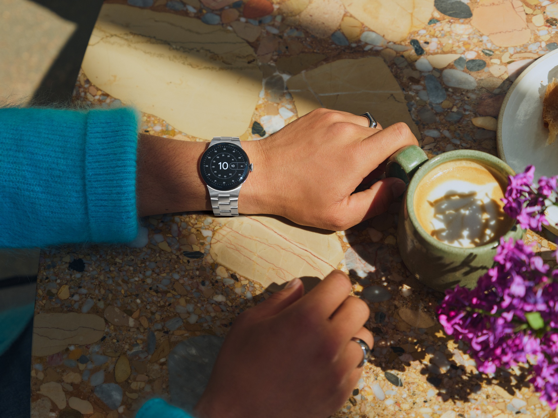 Pixel Watch 4 avrà Meteo Pixel e nuovi quadranti, diffusi in rete da un utente