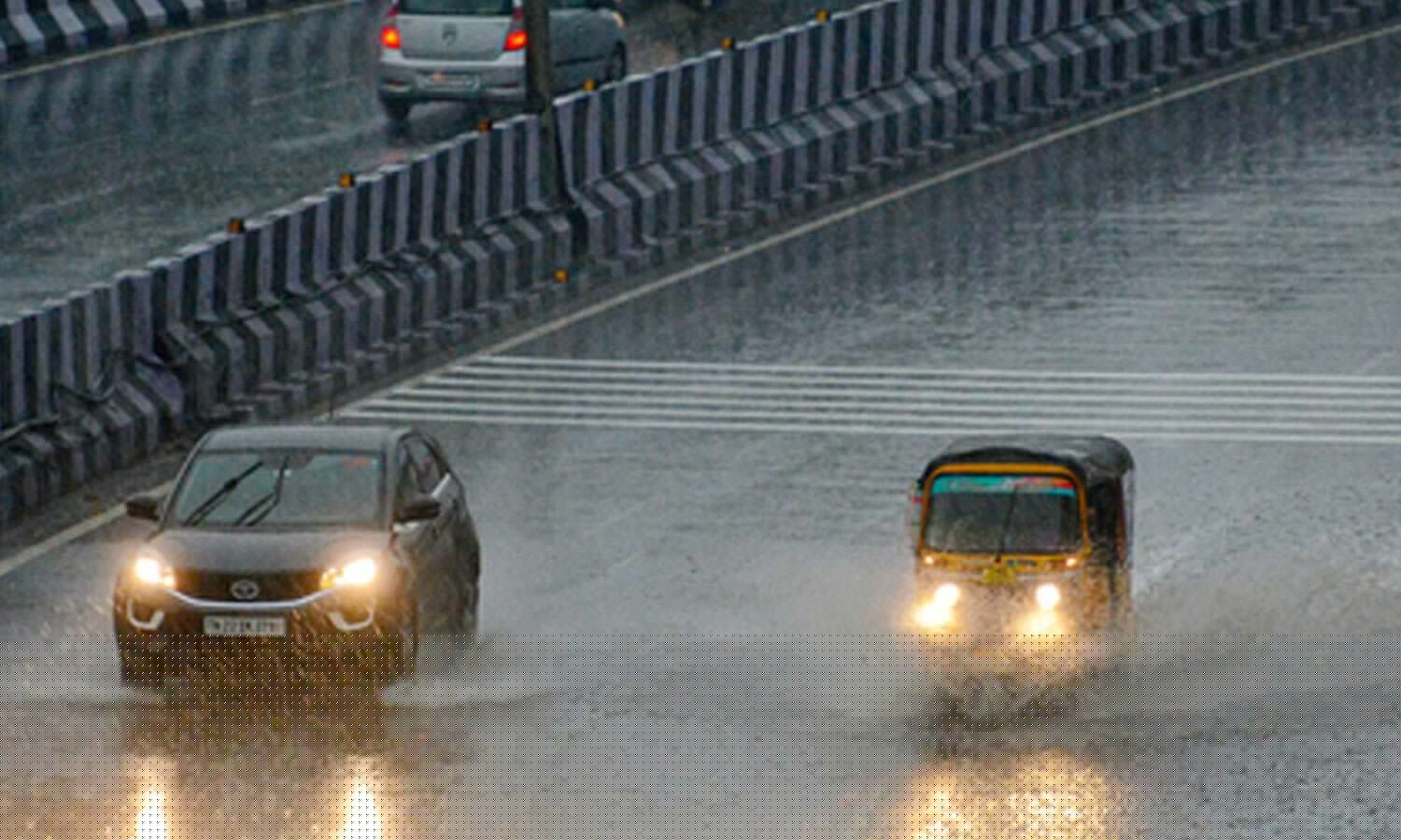 TN: Western Ghats districts likely to receive moderate rain, heavy showers forecast in Nilgiris