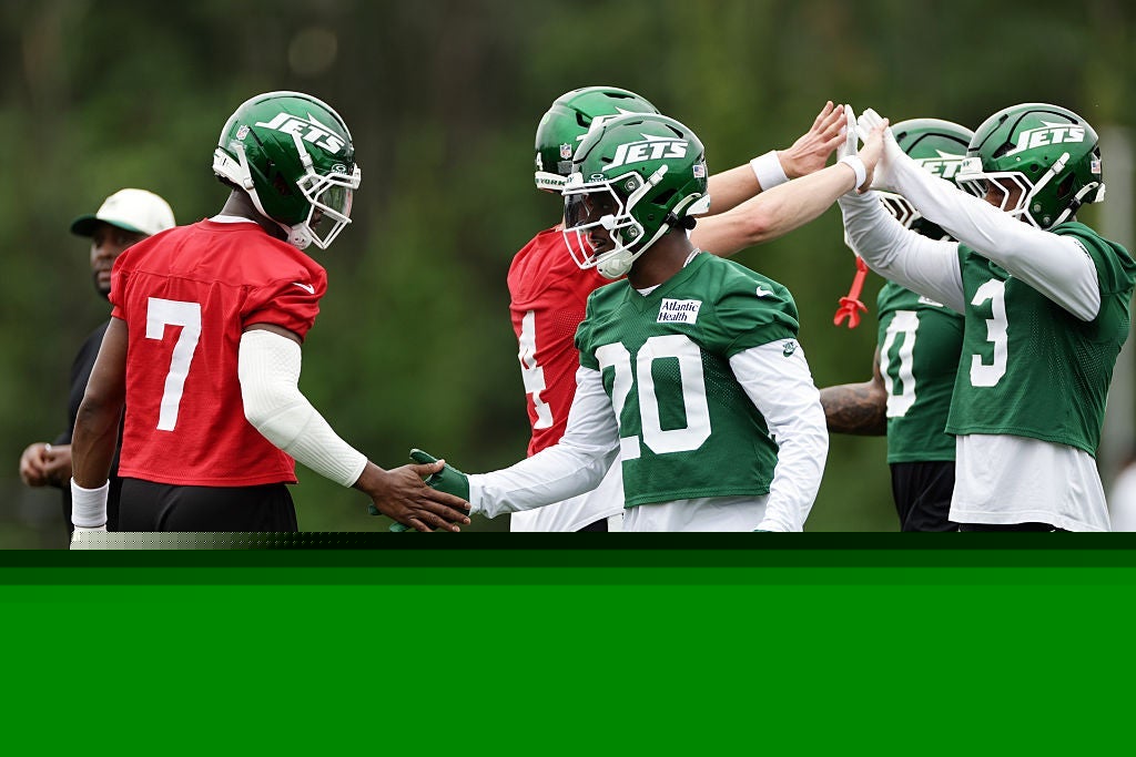 Hall Says Jets’ Complete Offense Will Help Him Maximize Potential in 2026
