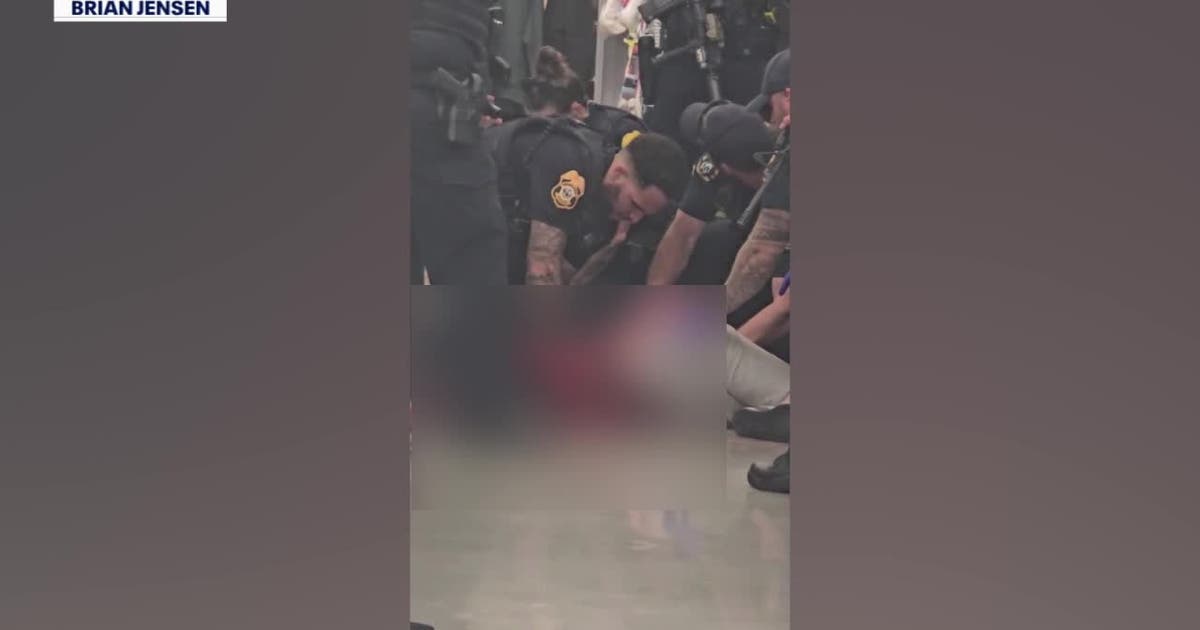 VIDEO: Waukesha police shooting, hostage situation at Meijer