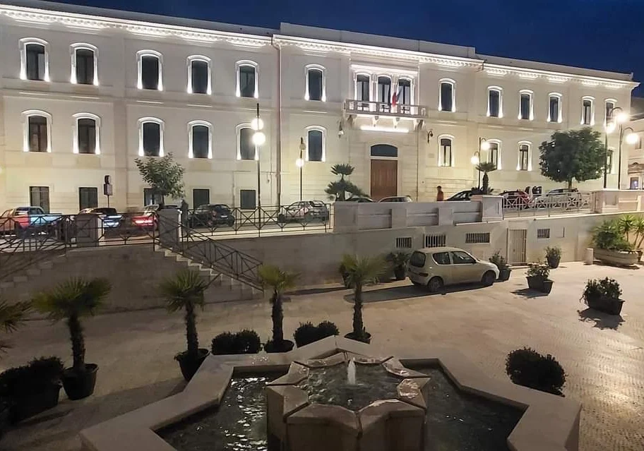 Vieste, via libera alla variante in località Defensola: permesso di costruire per modifica prospetti e impianto RER