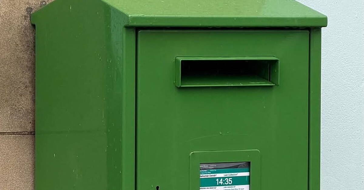 Post box remains open despite closure of Annagry Post Office