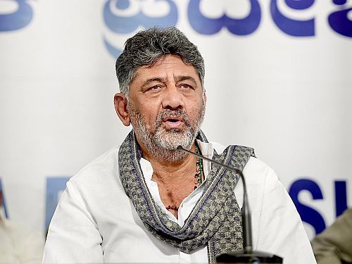 Karnataka CM Shivakumar heads to Delhi amid Cabinet portfolio lobbying; meets Siddaramaiah