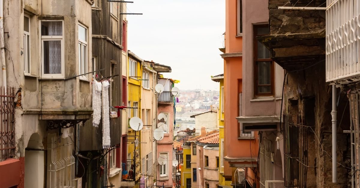 Basic monthly expenses for a family of 4 in Turkey hit $2,190 in September