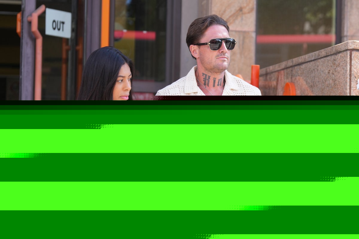 Disgraced reality TV star Stephen Bear admits sex offenders register breaches