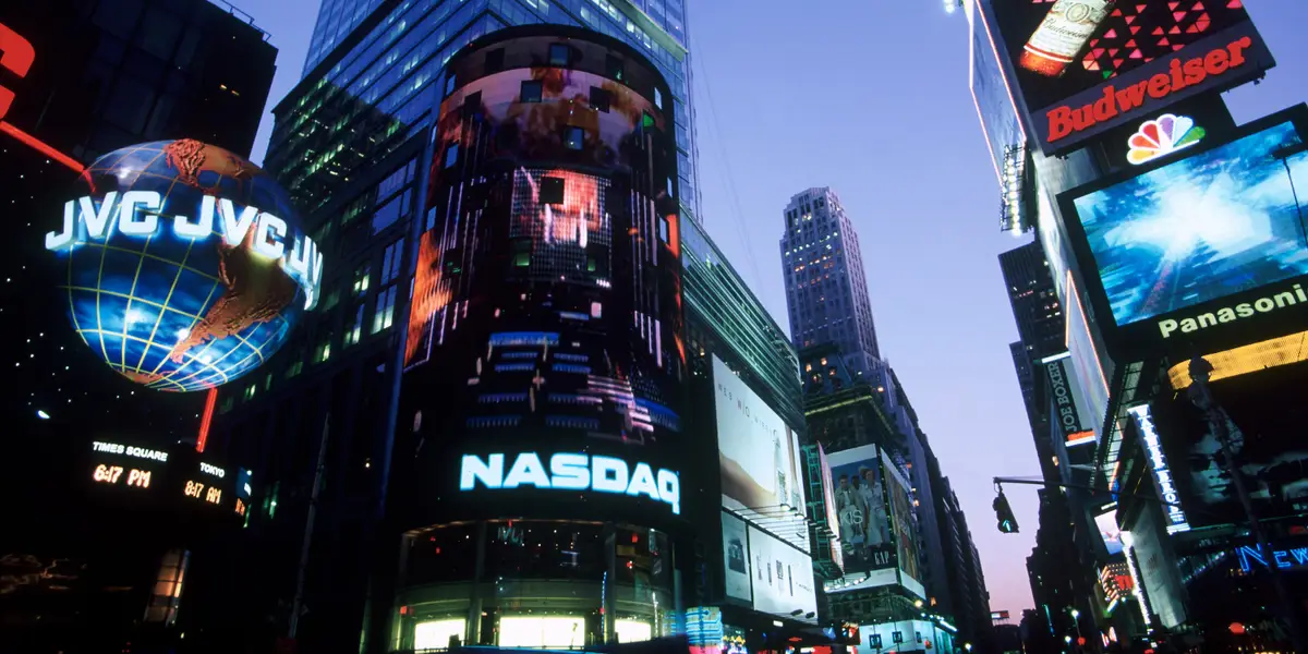 Xanadu Quantum Technologies (NASDAQ: XNDU) Cuts Optical Loss And Boosts Wafer Output As Fault-Tolerance Roadmap Takes Shape