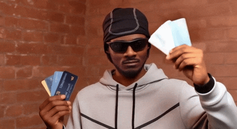 Credit Card vs Debit Card: Which One Should You Use?