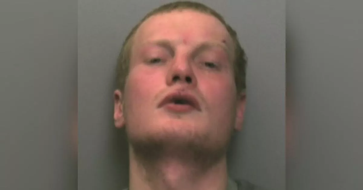 Burglar with 222 offences to his name hits new low by targeting charity shop
