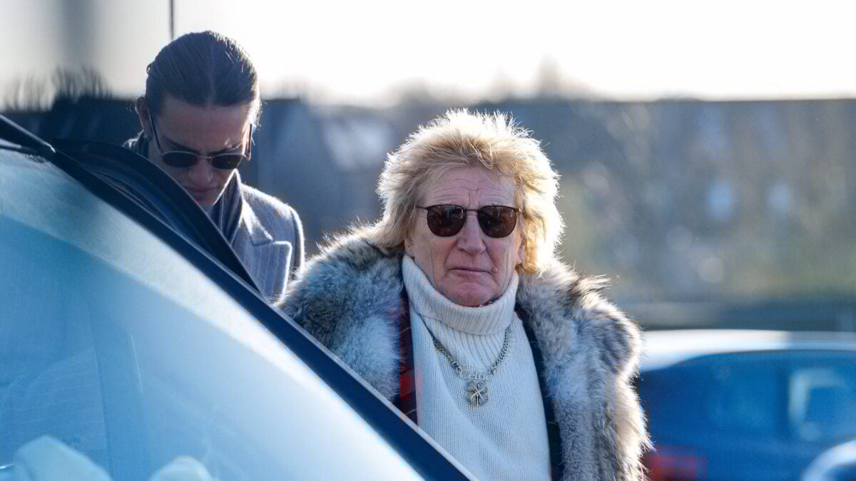 Rod Stewart Opts Out Of Ongoing Tour As Health Issues Lead To Heart Surgery: ‘Deeply Disappointed’